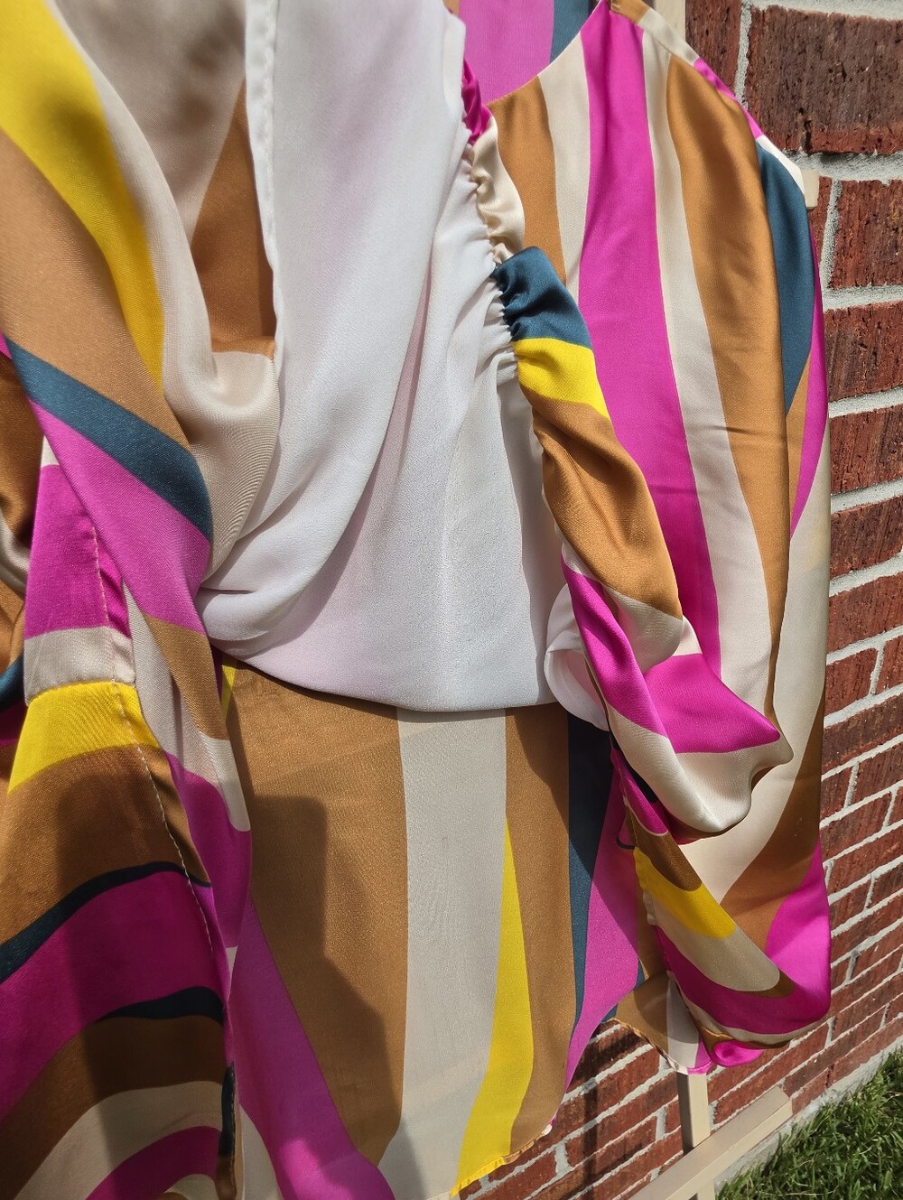fab'rik Bold Stripes Tunic Top - Pink/Green/Gold Large - Picture 5 of 7